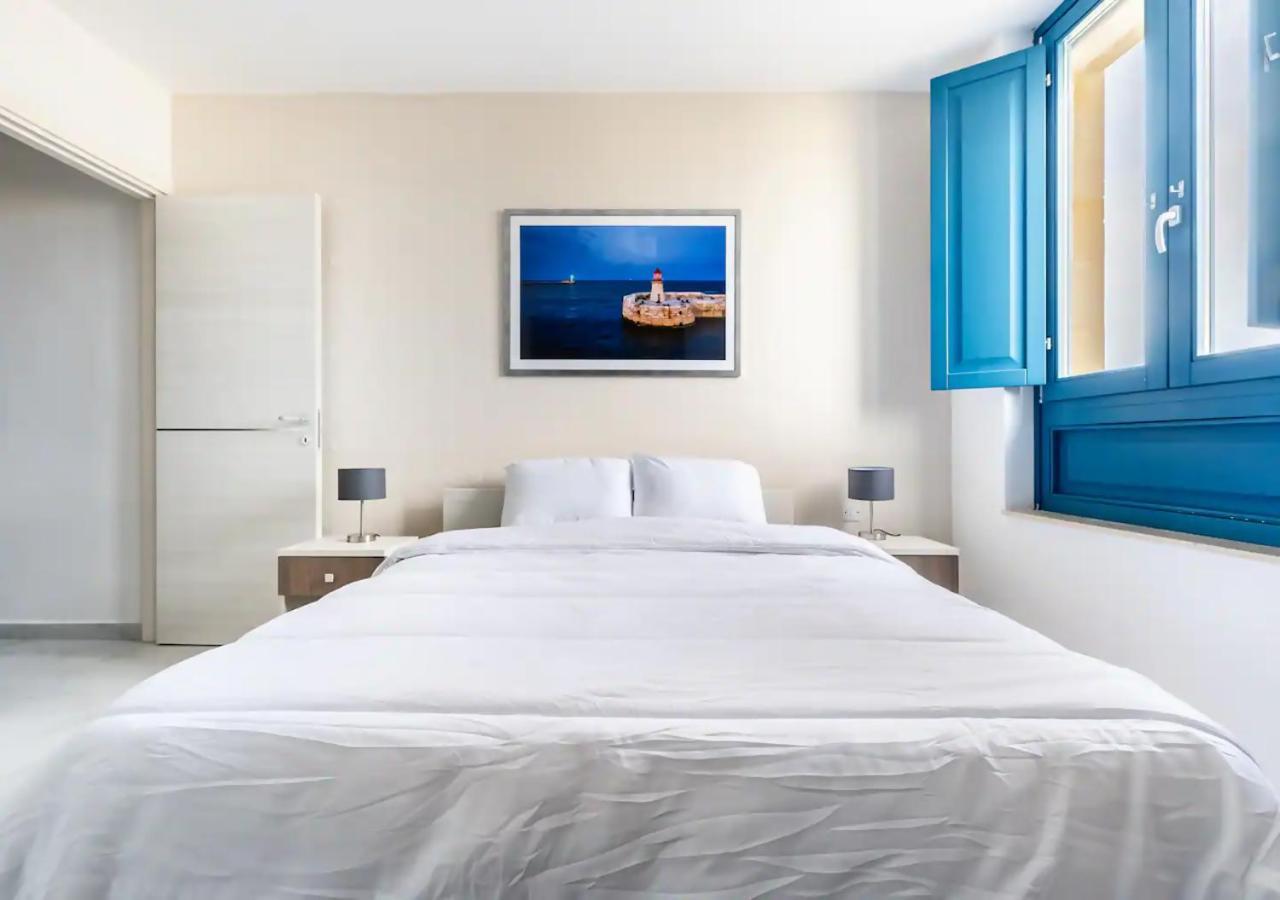 Sea View Luxury Apartment Brand New In 발레타 외부 사진