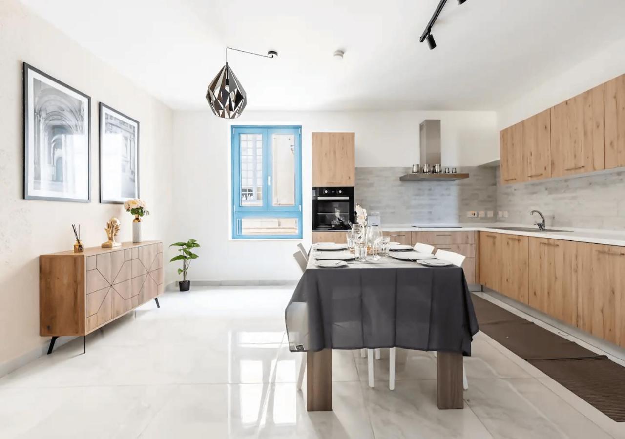 Sea View Luxury Apartment Brand New In 발레타 외부 사진